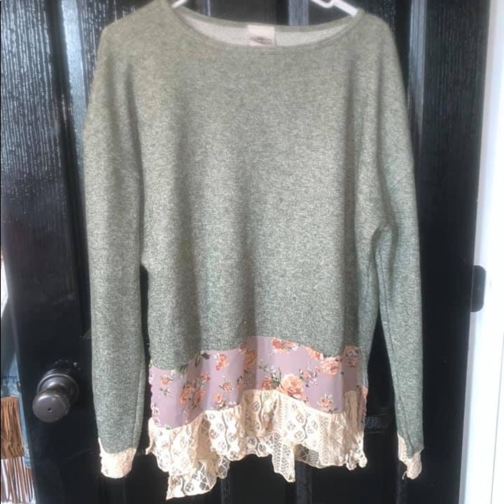 Sweater